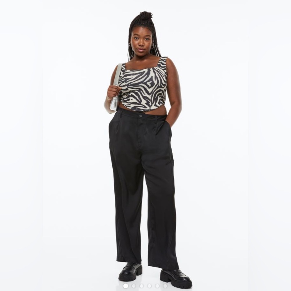 H&M ‘Divided’ Button Dress Pants - XL - Polyester Satin